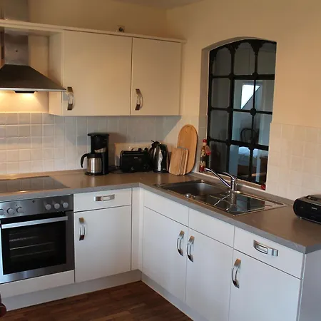 Parkblick Mit 3 Schlafzimmern דירה